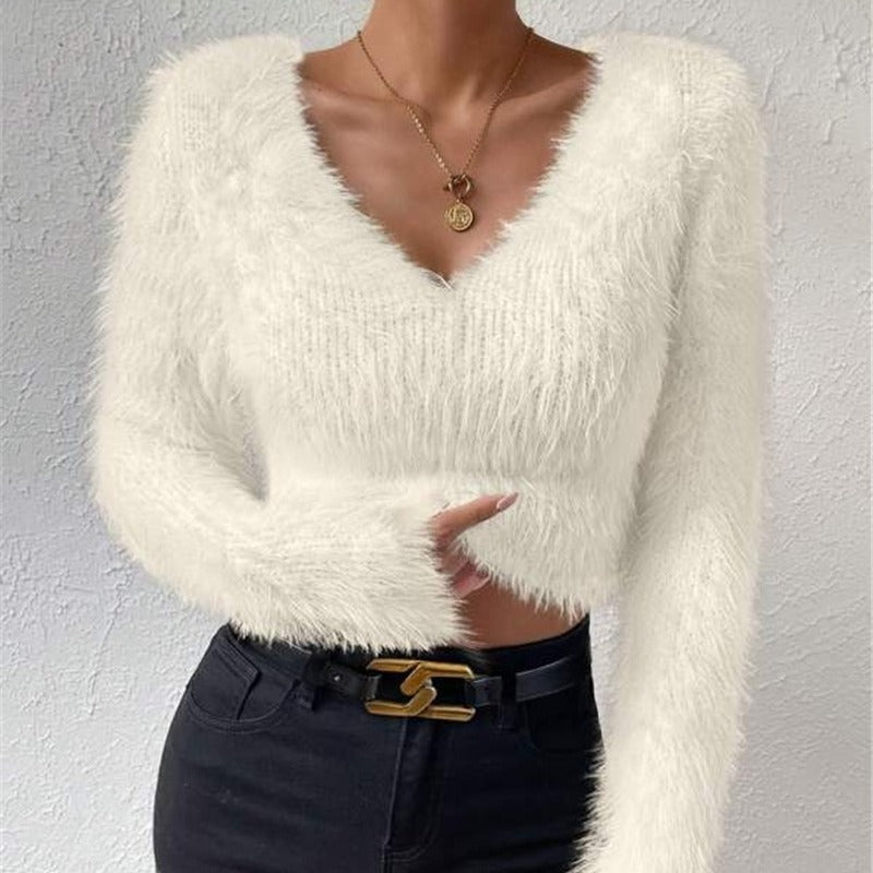 Chic Plush V-neck Short Women's Sweater